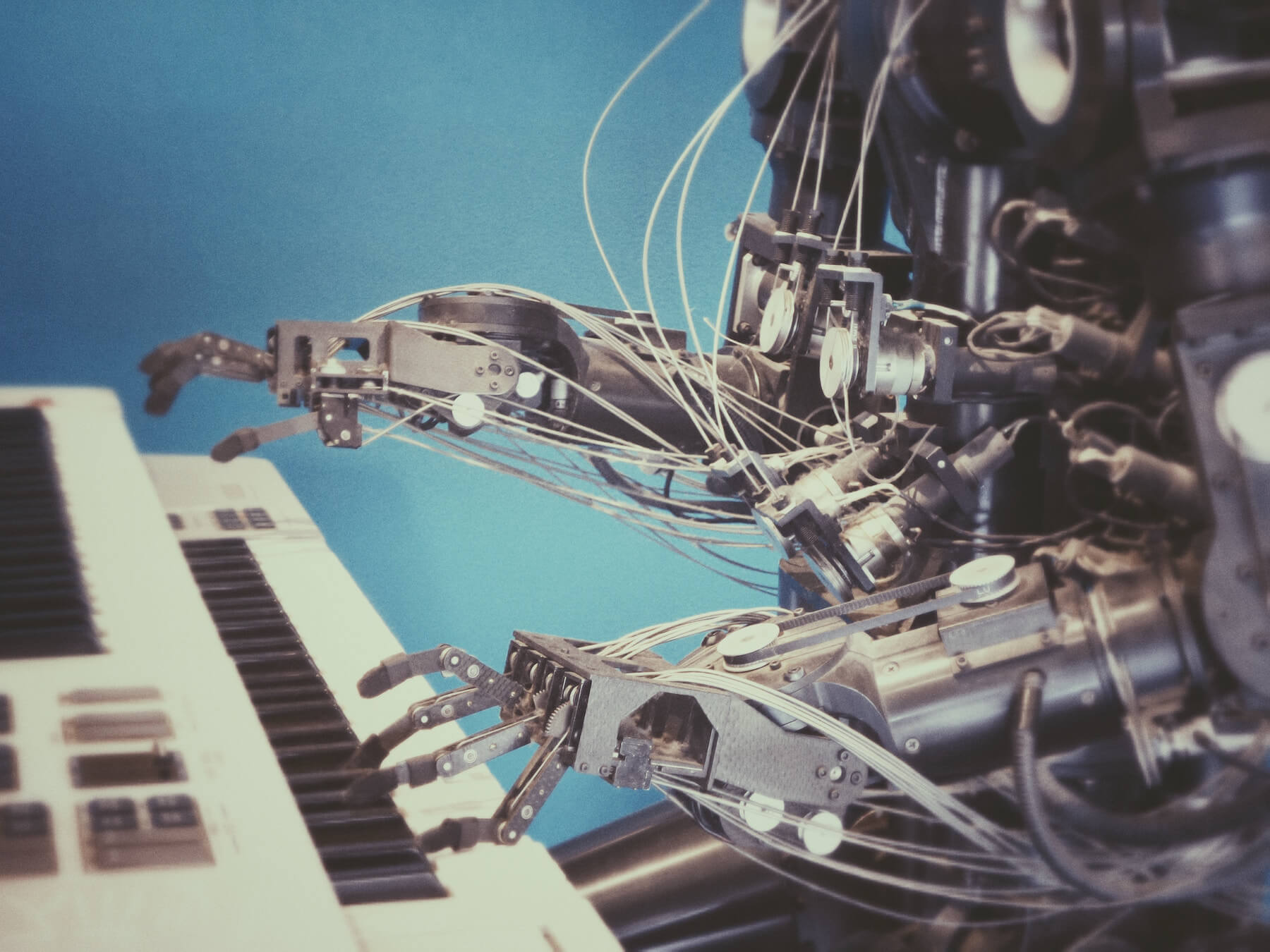 ¿Cuál es la diferencia entre Inteligencia Artificial, Aprendizaje Automático y Programática? ¿Cuál es la diferencia entre Inteligencia Artificial, Aprendizaje Automático y Programática?