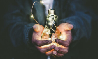 ¿Cómo puede el blockchain revolucionar el Sector de las energías renovables? ¿Cómo puede el blockchain revolucionar el Sector de las energías renovables?