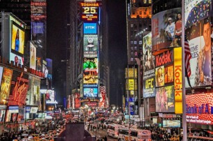 La publicidad digital exterior se hace programática en 2019 La publicidad digital exterior se hace programática en 2019